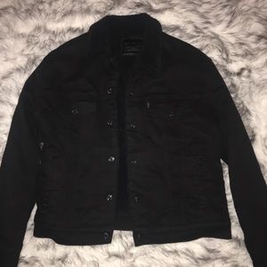 Levi’s Denim Sherpa Trucker Jacket